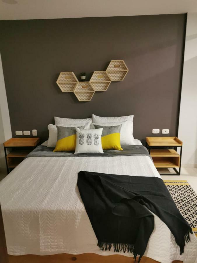 פריירה Kapital Suites מראה חיצוני תמונה